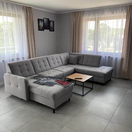 Energylandia Zator Noclegi Apartament Pokoje Do Wynajecia Polanka Wielka Εξωτερικό φωτογραφία